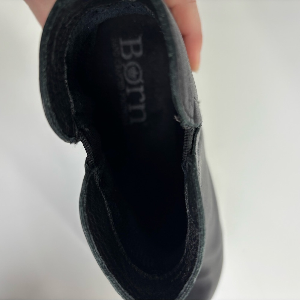 Born black leather ankle boots 6 flat comfort pull on - Picture 12 of 12